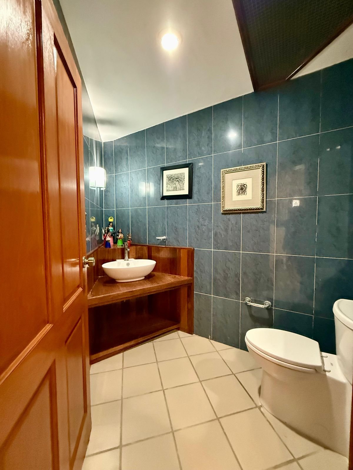 RESIDENCE IN PUENTE DE PIEDRA