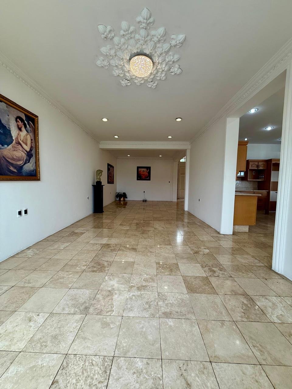 UNFURNISHED HOUSE FOR RENT IN A PRIVATE GATED COMMUNITY