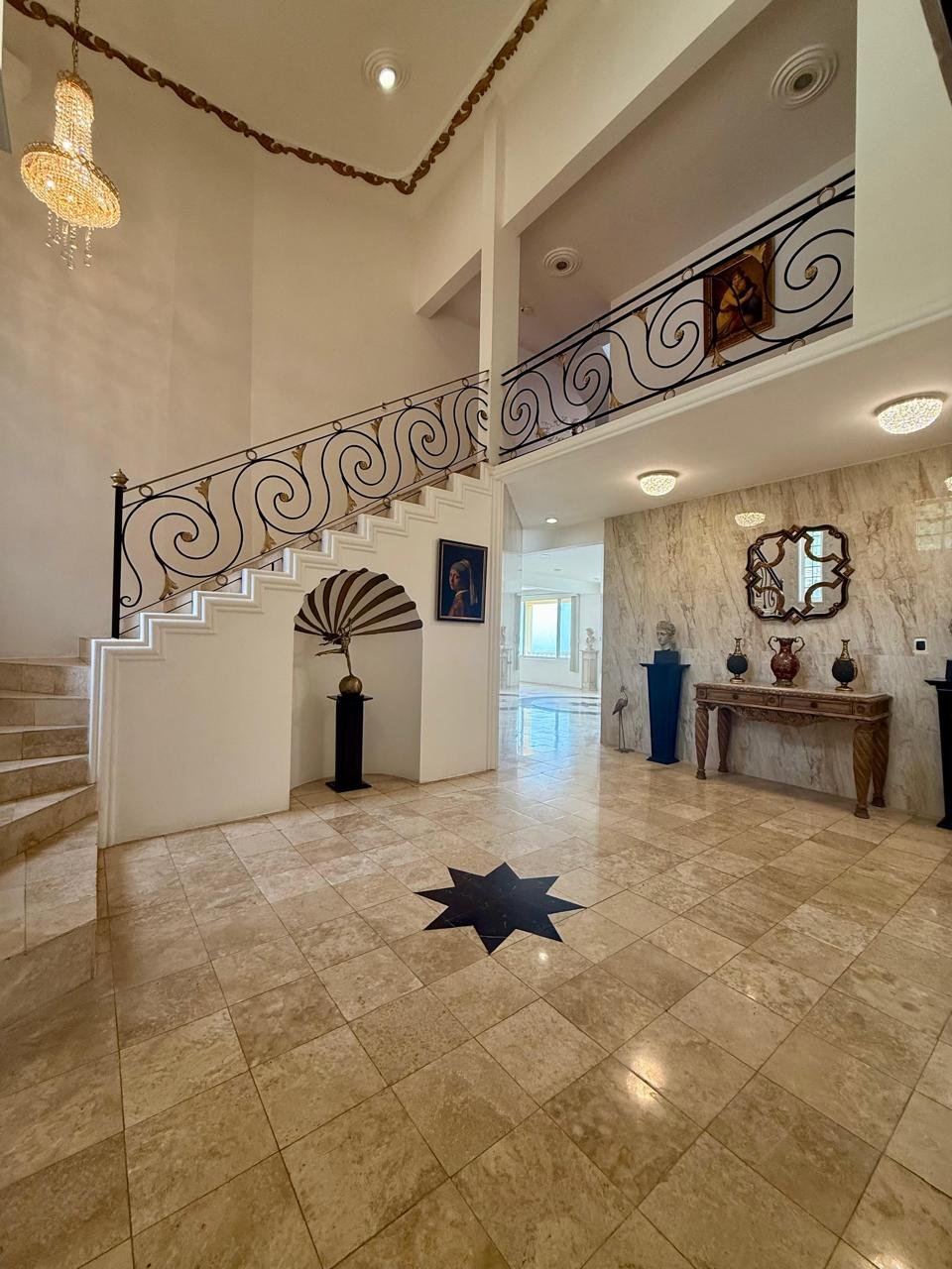 UNFURNISHED HOUSE FOR RENT IN A PRIVATE GATED COMMUNITY