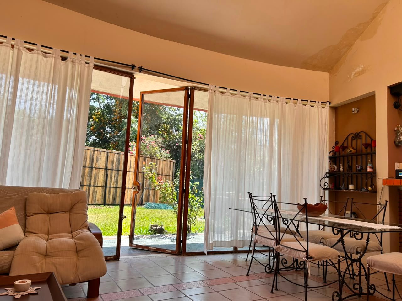 FURNISHED HOME FOR RENT IN HUAYÁPAM