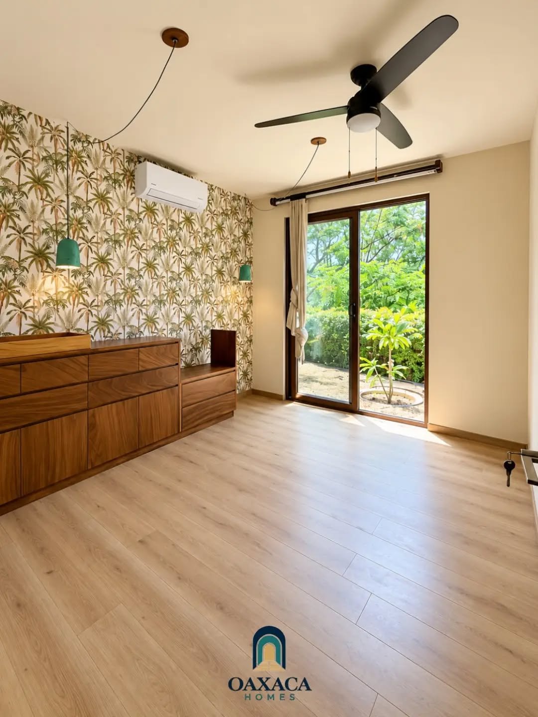 CASA EN VENTA EN RESIDENCIAL LA ENCANTADA