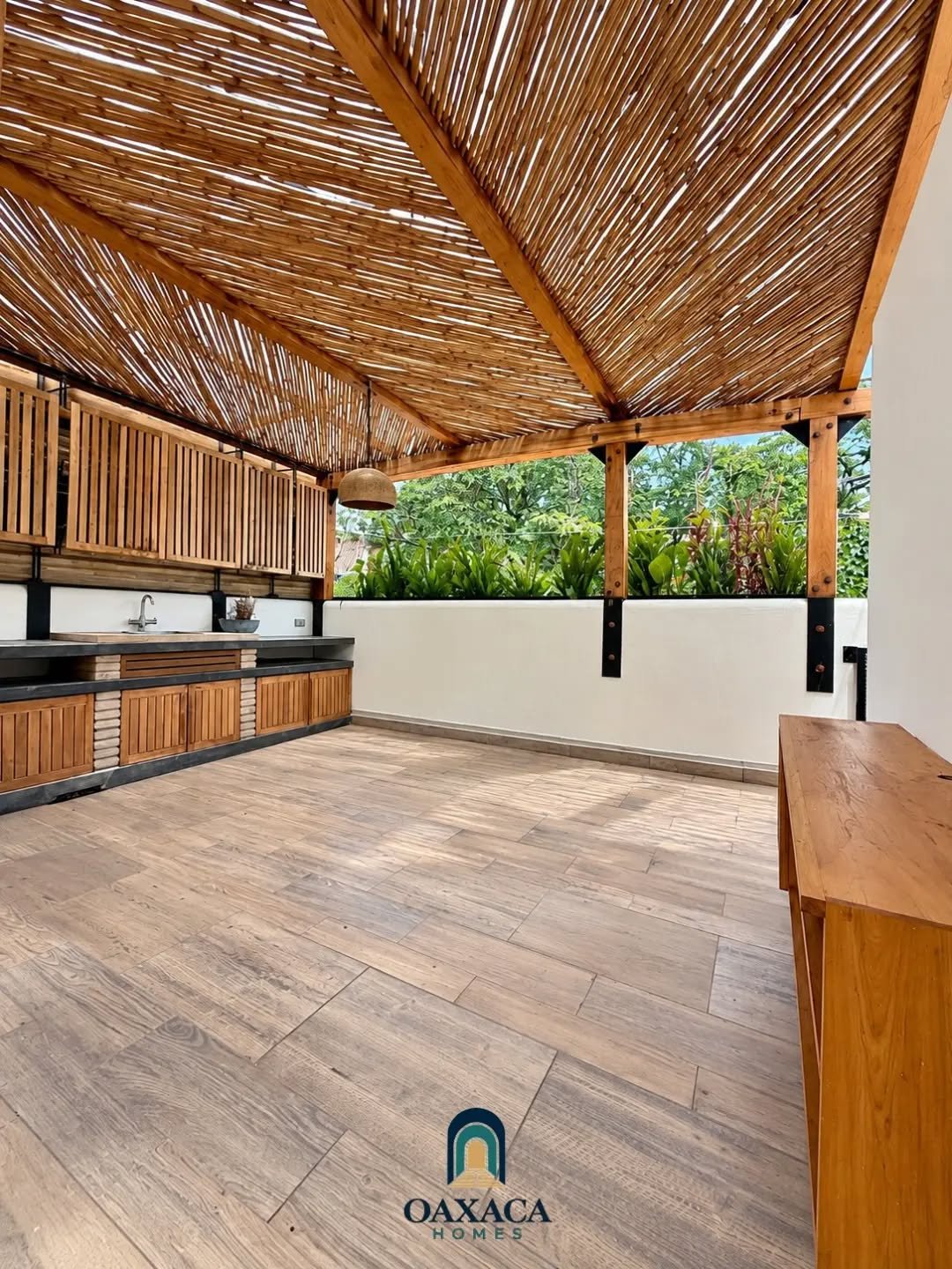 CASA EN VENTA EN RESIDENCIAL LA ENCANTADA