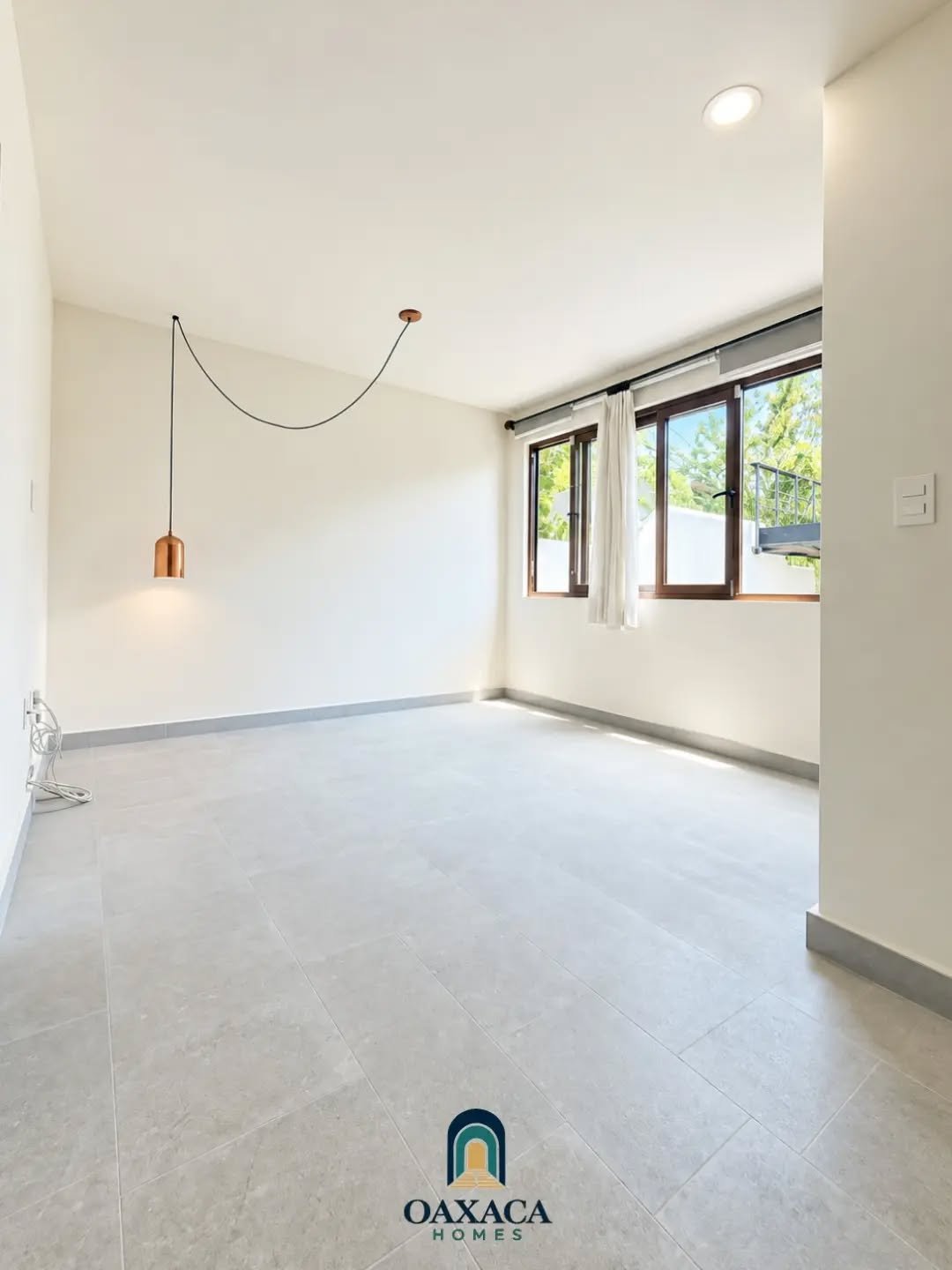 CASA EN VENTA EN RESIDENCIAL LA ENCANTADA
