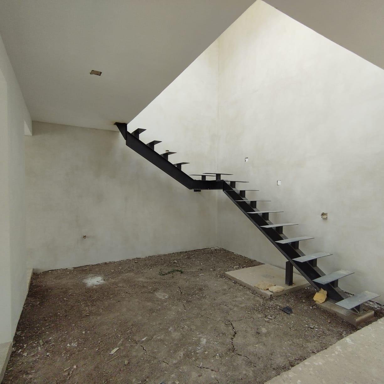 CASA EN VENTA EN HUAYAPAM
